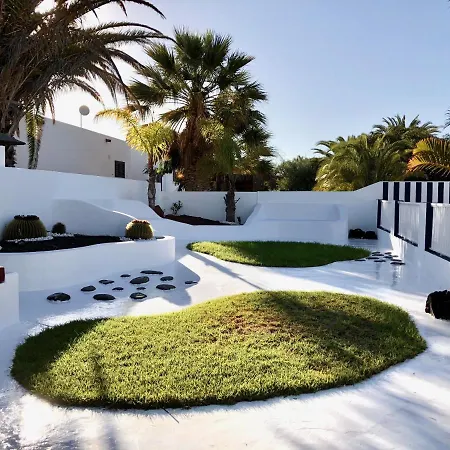 Picasso - Private Pool, Bbq And Air-con By Lanzarote Villa *