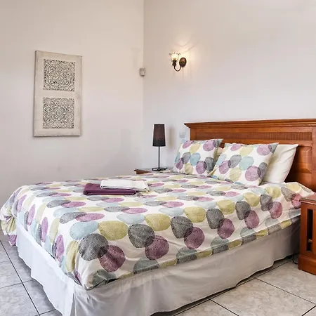 Villa Picasso - Private Pool, Bbq And Air-con By Lanzarote