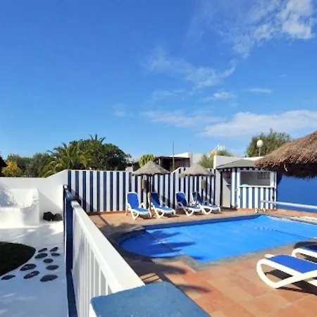Villa Picasso - Private Pool, Bbq And Air-con By Lanzarote *