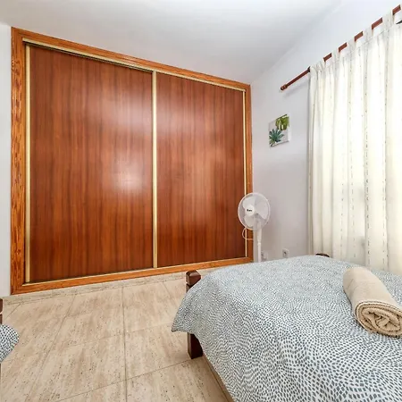 Picasso - Private Pool, Bbq And Air-con By Lanzarote * Playa Blanca (Lanzarote)