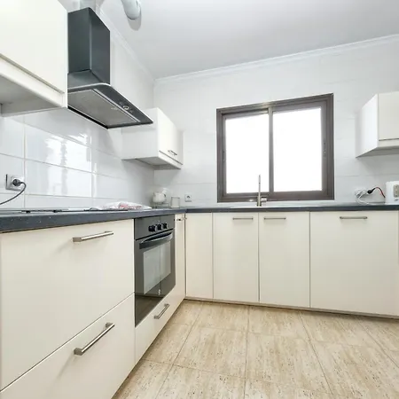 Villa Picasso - Private Pool, Bbq And Air-con By Lanzarote *