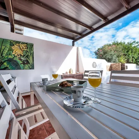 Picasso - Private Pool, Bbq And Air-con By Lanzarote * Playa Blanca (Lanzarote)